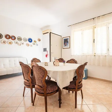 Domus Luna Tatil Evi