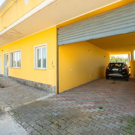 Tatil Evi Domus Luna Giba