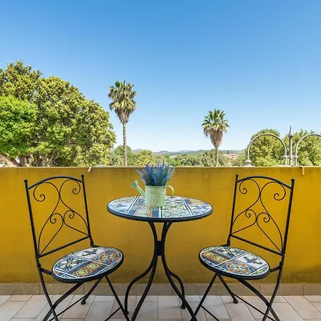 Domus Luna Casa vacanze Giba